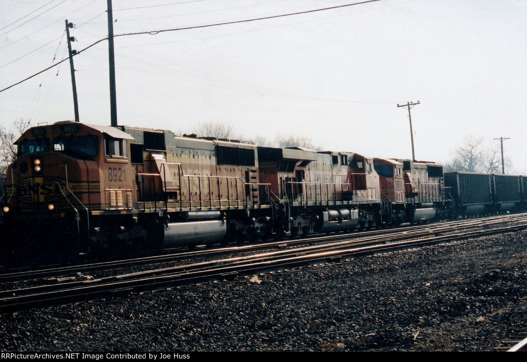 BNSF 8921 West